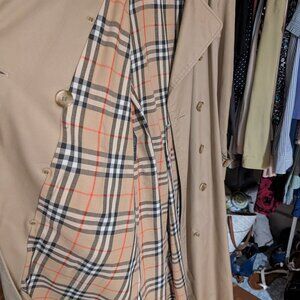 Burberrys Rain / Trench Coat